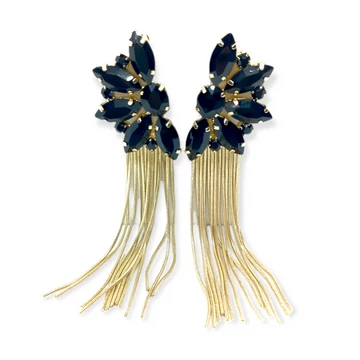 FEKETE KÖVES-ARANY SZÁLAKKAL FÜLBEVALÓ