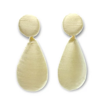 PEZSGŐ SZÍNŰ FÜLBEVALÓ