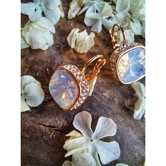 OPÁL KÖVES FÜLBEVALÓ-18 K ARANY BEVONAT