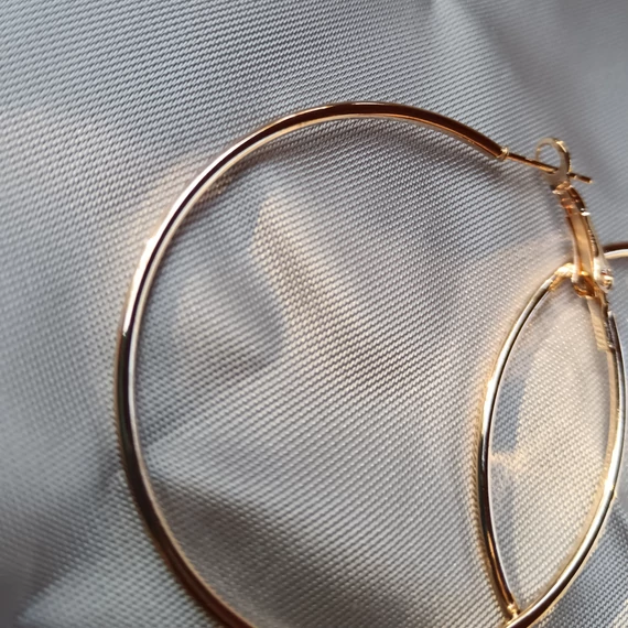 Arany sima nagy karika fülbevaló