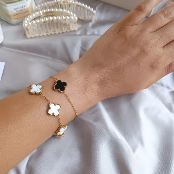 Arany-fekete lóhere karkötő