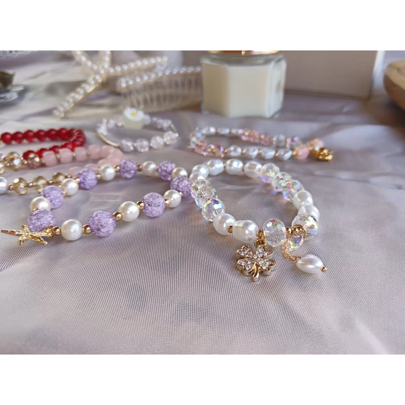 Fehér lóherés üveggyöngy karkötő