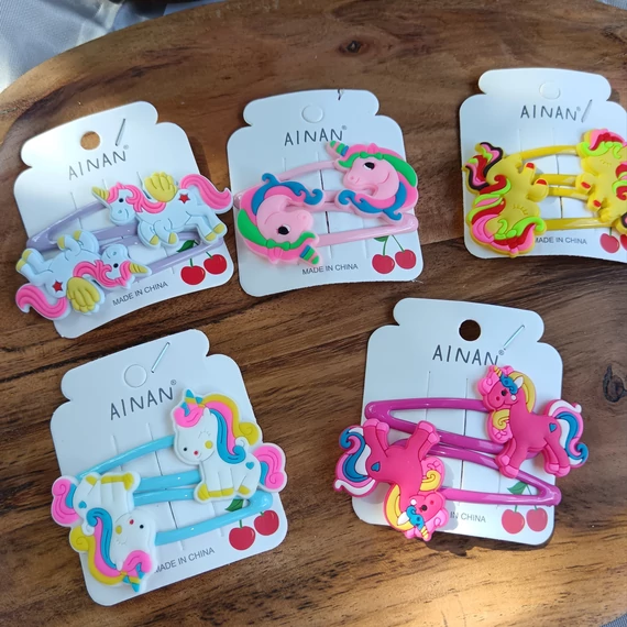 Póni lovas csit-csat