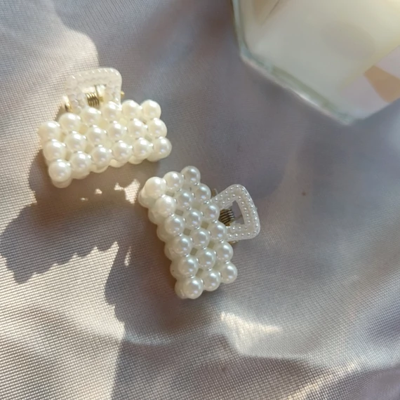 Teklagyöngyös hajcsat_mini