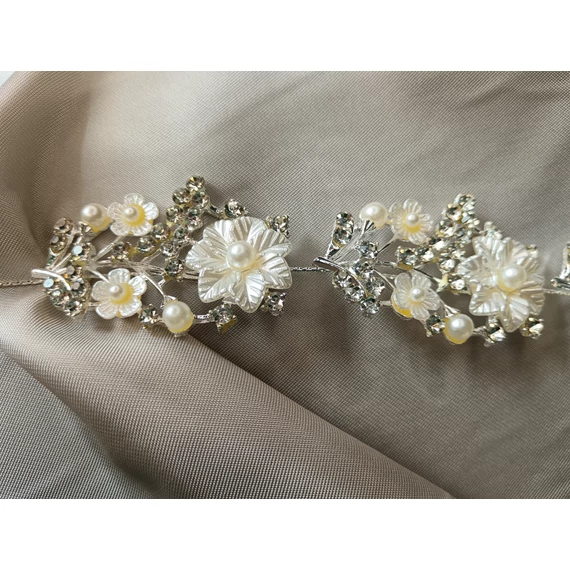 Esküvői, menyasszonyi fejdísz tekla