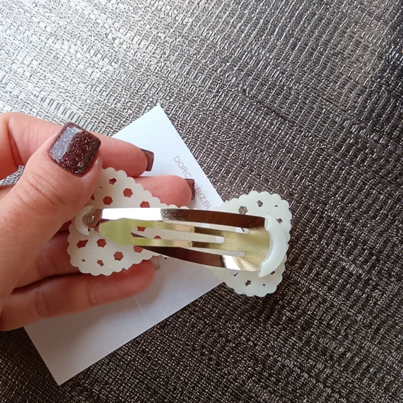 Masnis teklagyöngyös csit-csat