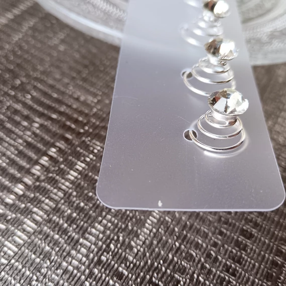 Köves hajtűspirál