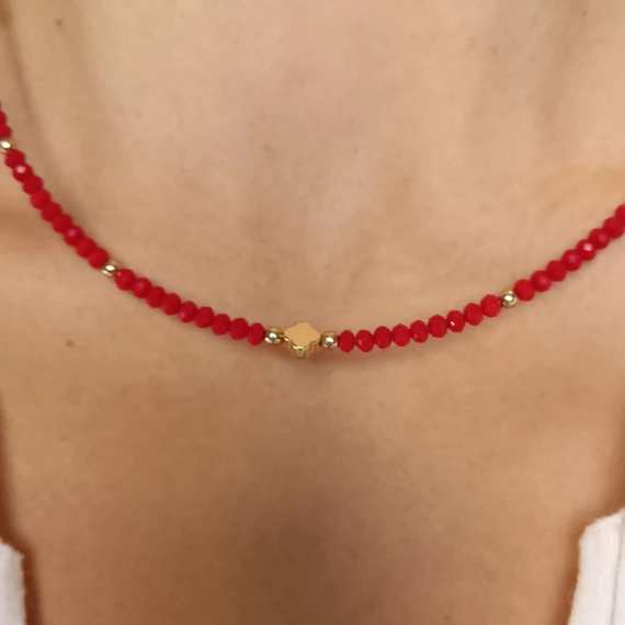 NEMESACÉL NYAKLÁNC - piros gyöngyös, kereszt mintával