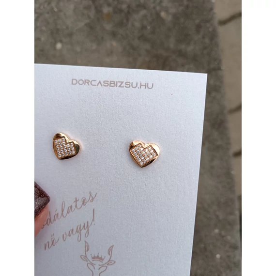 NEMESACÉL FÜLBEVALÓ SZÍV ALAKÚ-KÖVEKKEL