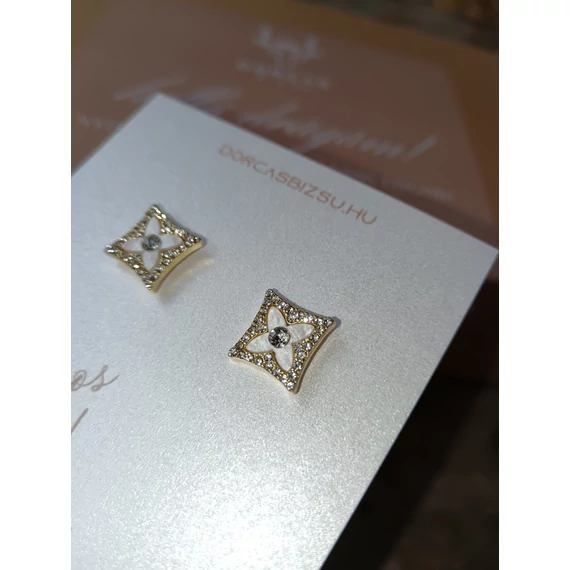 NEMESACÉL FÜLBEVALÓ VIRÁGOS - MÁRVÁNY LAPON