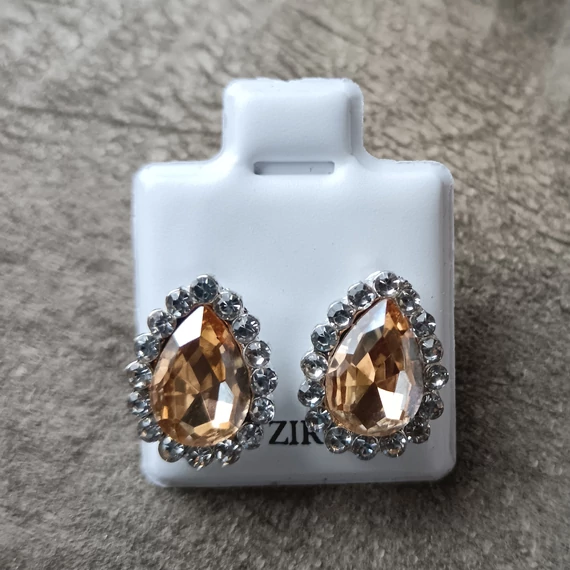 Csepp köves fülbevaló