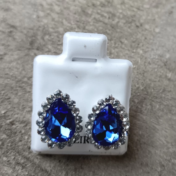 Csepp köves fülbevaló