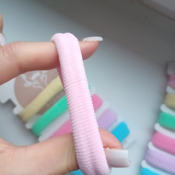 Szivárványos hajgumiszett