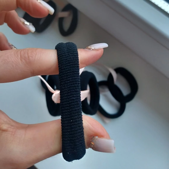 FEKETE hajgumiszett (4 db)