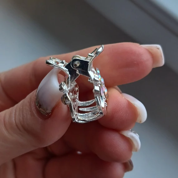 KÖVES HATTYÚ KISCSATT (ERŐS)